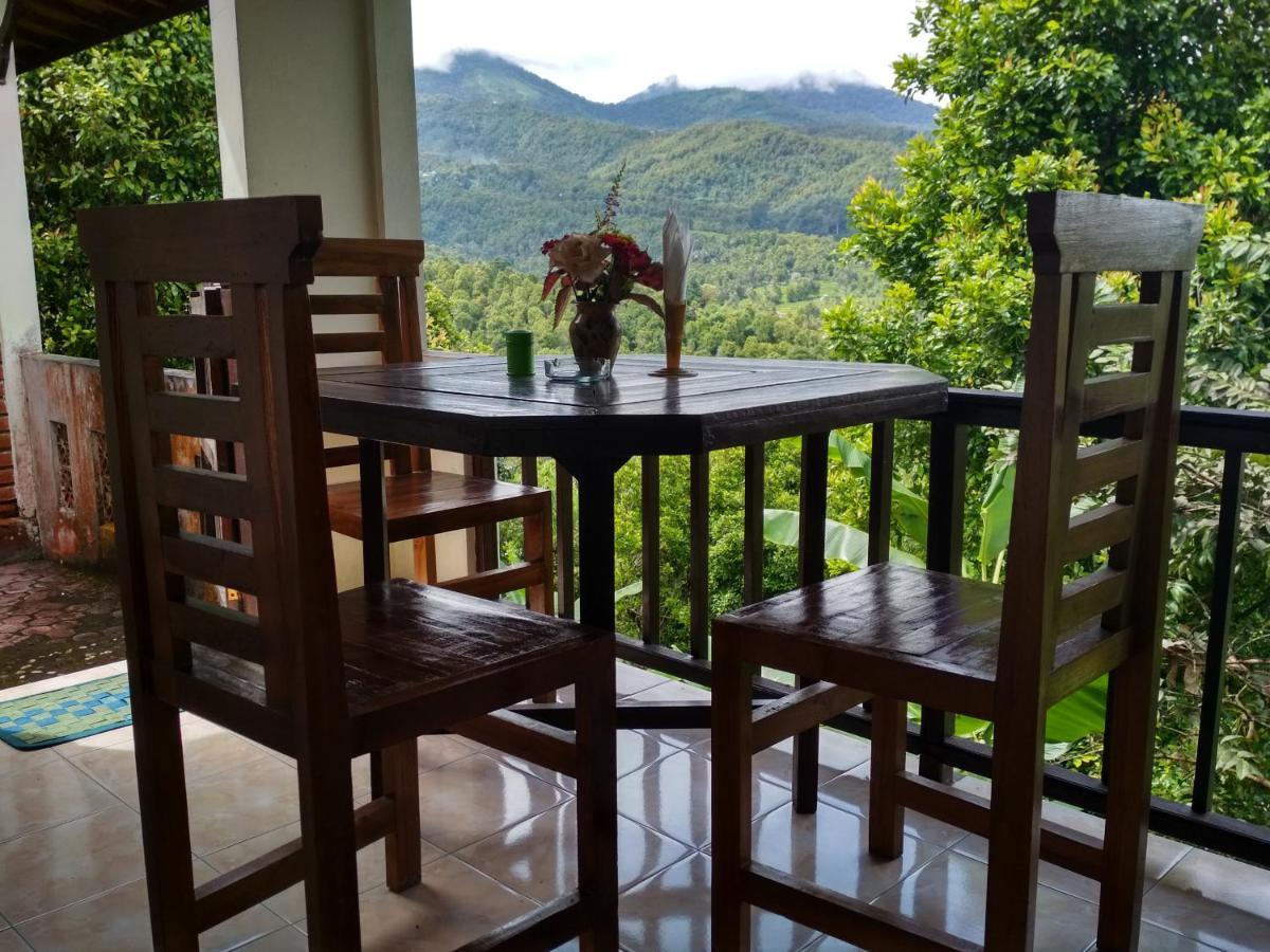 Made Homestay Munduk エクステリア 写真